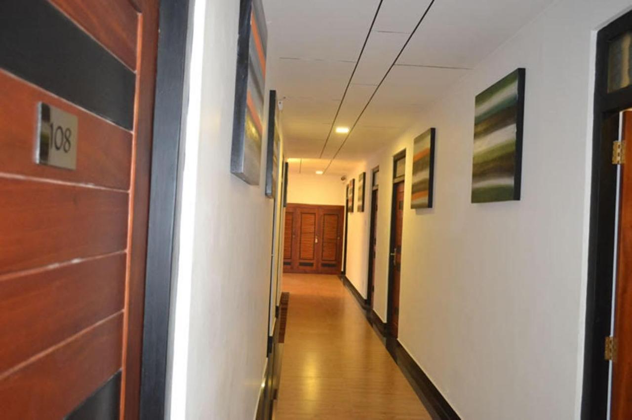 Star Beach Guest House Negombo Exterior foto